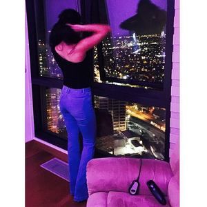 Meet your Posher, Cansu